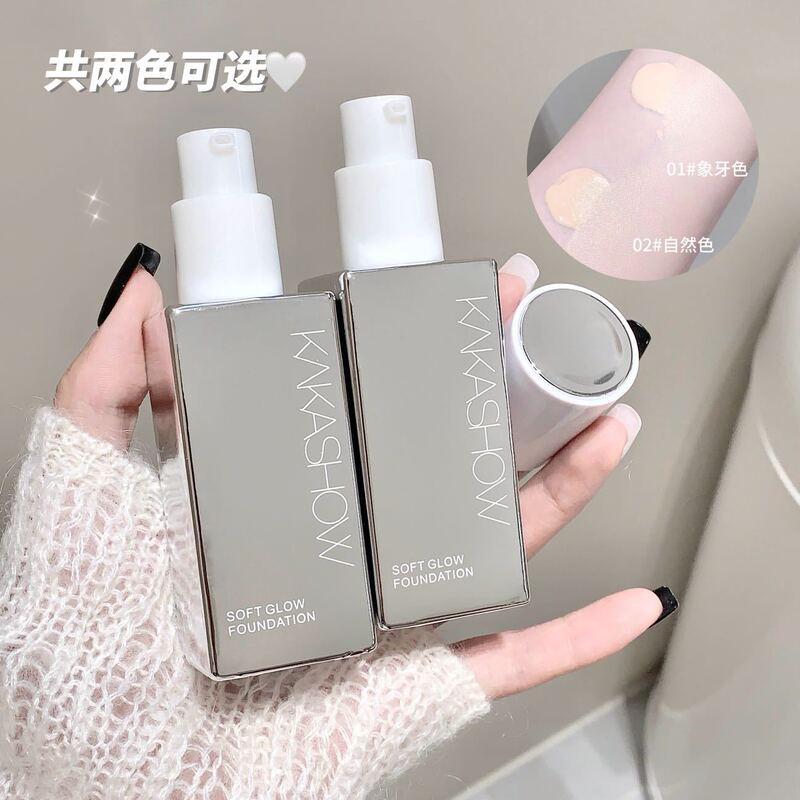 Kakashow柔らかい光のファンデーションの液体ははっきりしていて、自然に化粧を持っていません。|undefined