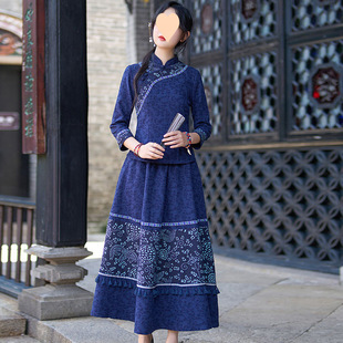 Spring 2025 New Chinese Style Retro Republic of China Style Small Top Cheongsam Slimming Two-Piece Suit