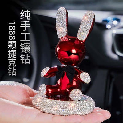 Perfplant seat, Diamond-encrusted car perfume seat