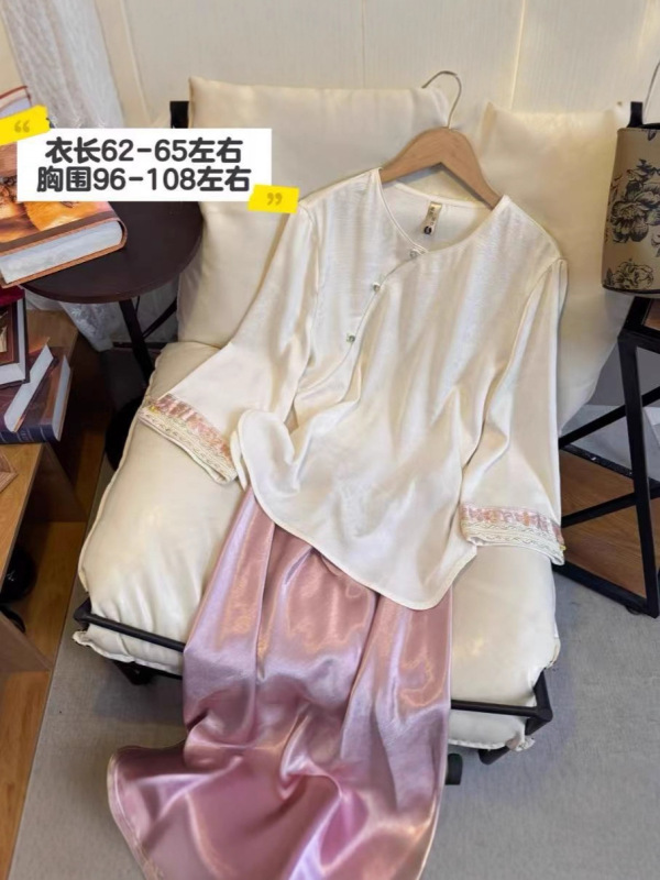 2025夏季国风新中式缎面提花衬衫女改良盘扣刺绣感上衣|undefined