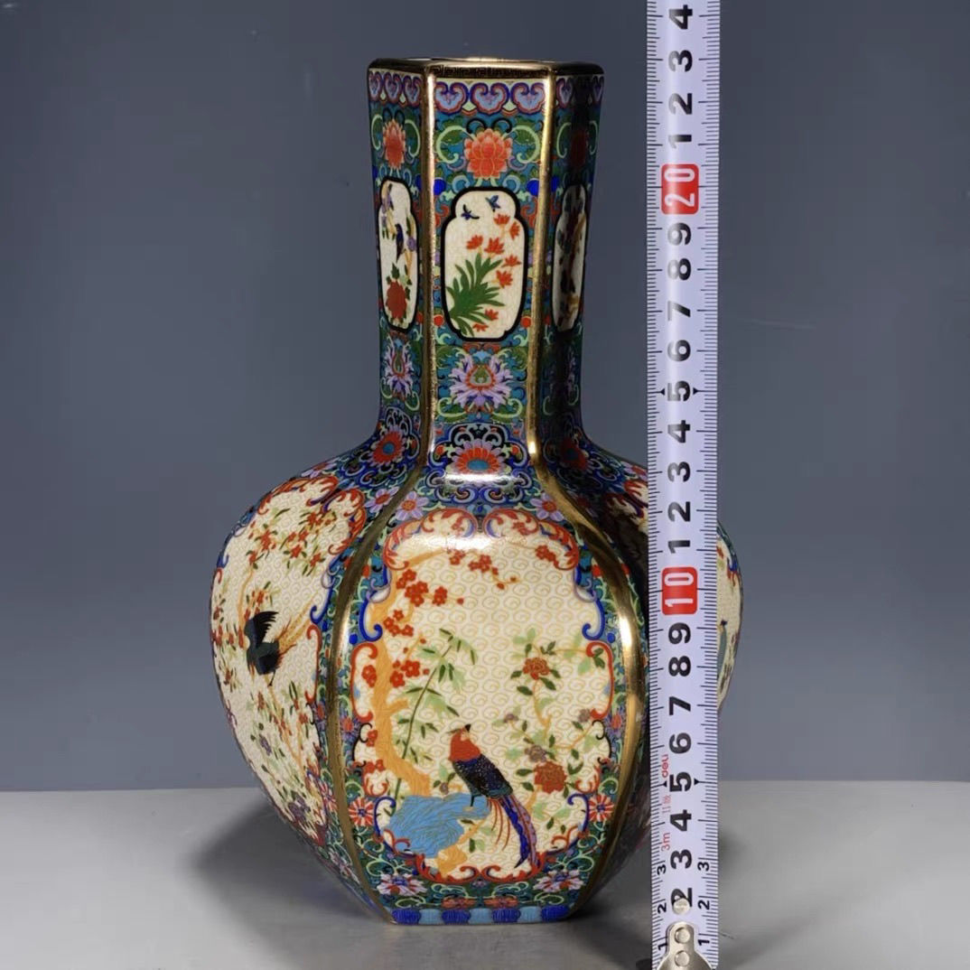 回帰天球 欧州花鳥磁器瓶 雍正粉彩 回帰古物 古物 多角形 清代製 金彩