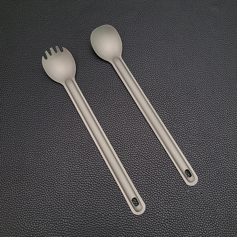 Camping Long-Handled Pure Titanium Fork and Spoon Daily Portable Tableware Set Travel Ultra-Light High-End Titanium Salad Spoon and Fork Tableware