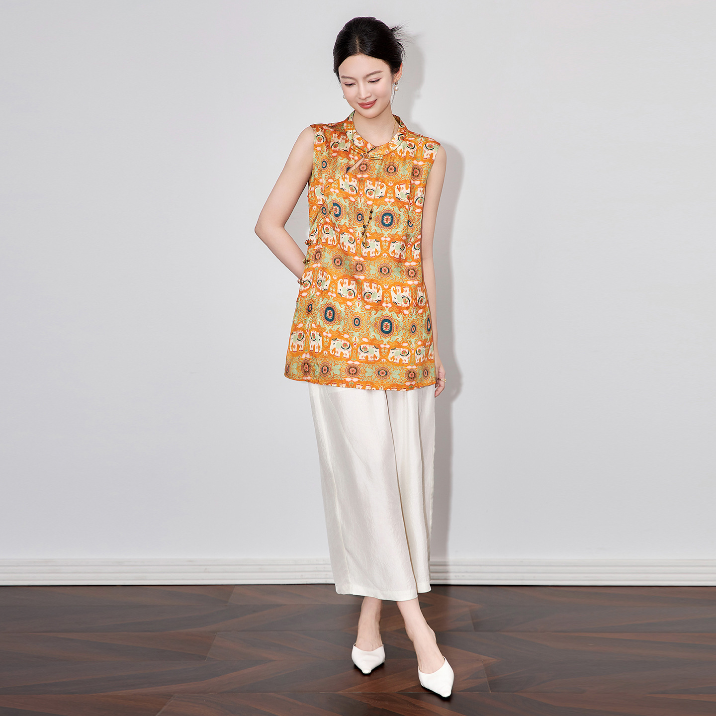 Áo vest cổ điển nữ phong cách Trung Hoa mới, chất liệu tơ tằm họa tiết voi nhỏ jacquard — Màu cam voi