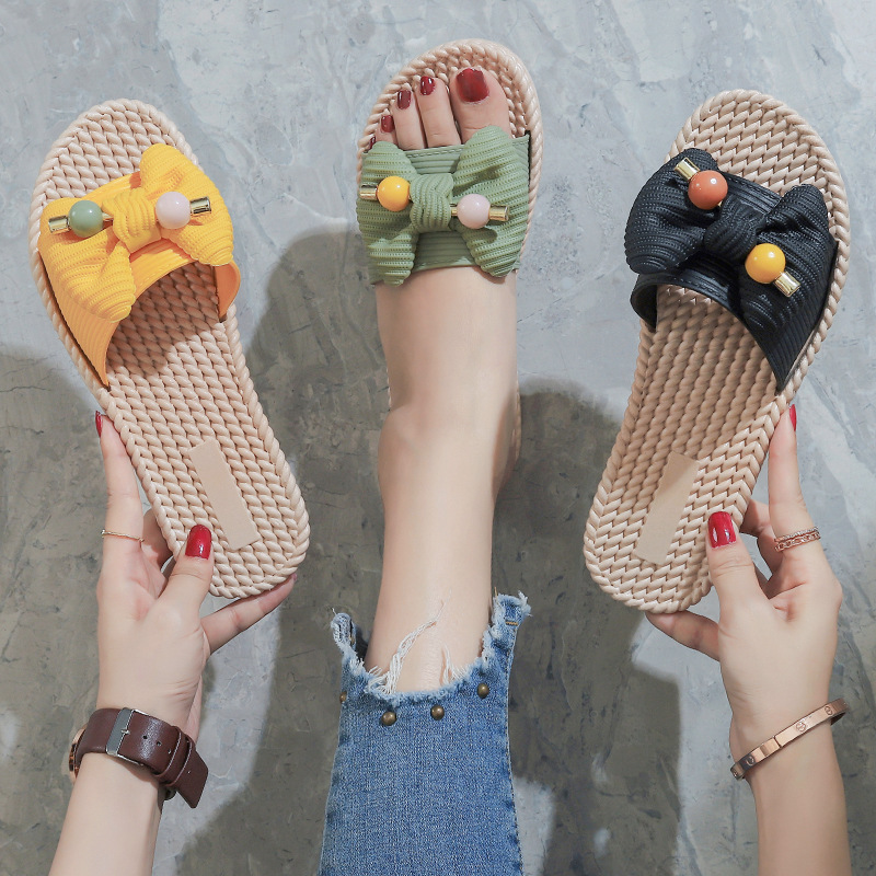 크로스 보더 슬리퍼 여성의 여름 유행 겉옷 한 단어 걸레 플랫 가정용 미끄럼 방지 비치 슬리퍼 도매