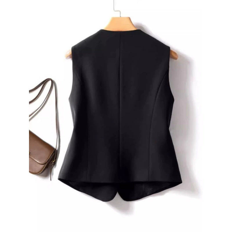 Короткий осенний жилет, черный костюм, slim fit, облегающий