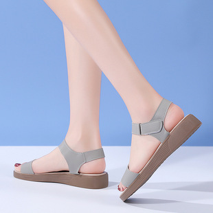 Soft-soled Non-slip Middle-aged Mother Sandals for Women Summer Flats Comfortable Soft-soled Middle-aged and Elderly Genuine Leather Sandals for Women