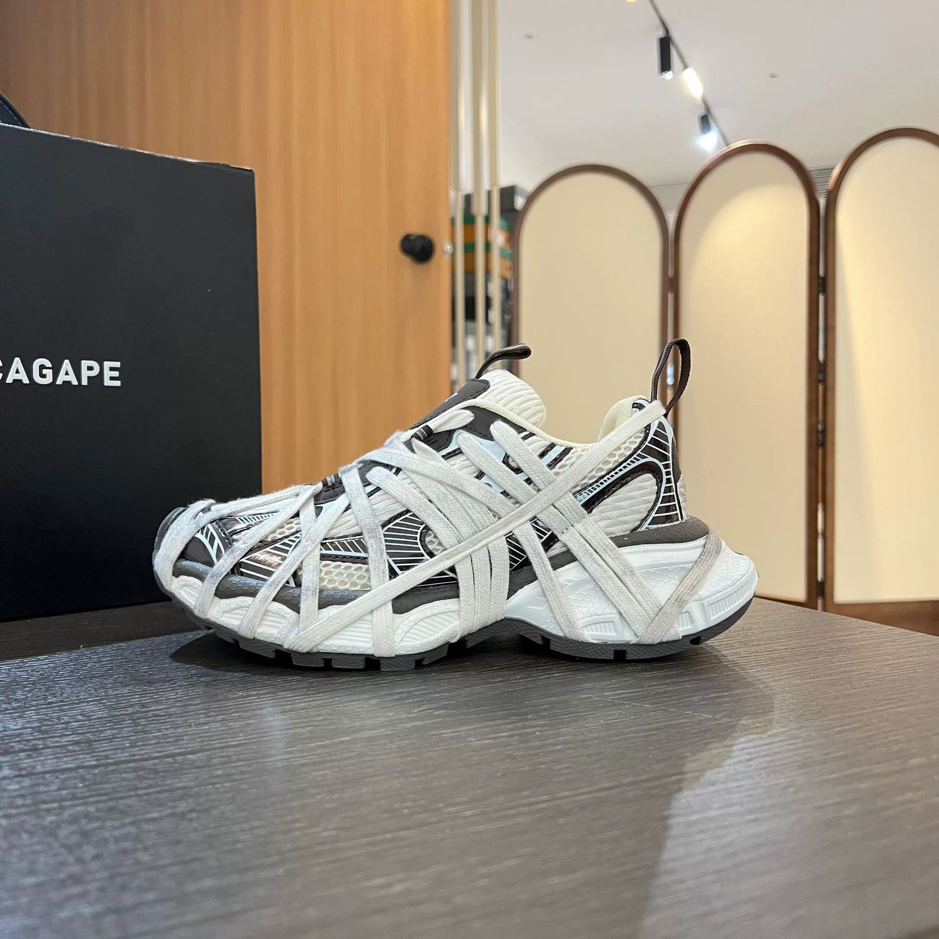 Кроссовки dad shoes (Couple Paris) 3XL Spider-Man — массивная подошва, ретро унисекс