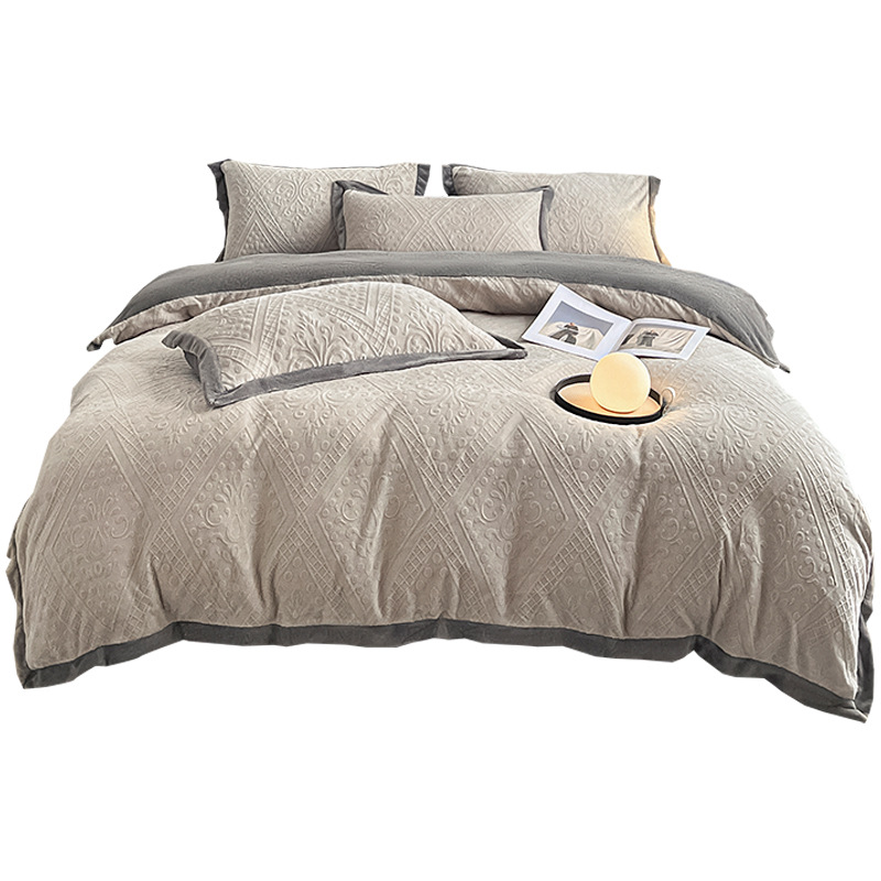 High-end engrosado leche de terciopelo tallado terciopelo cuatro piezas de invierno cálido doble cara sábanas de terciopelo de coral cubierta de cama