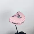 Semi-circle putter cover putter magnet closure