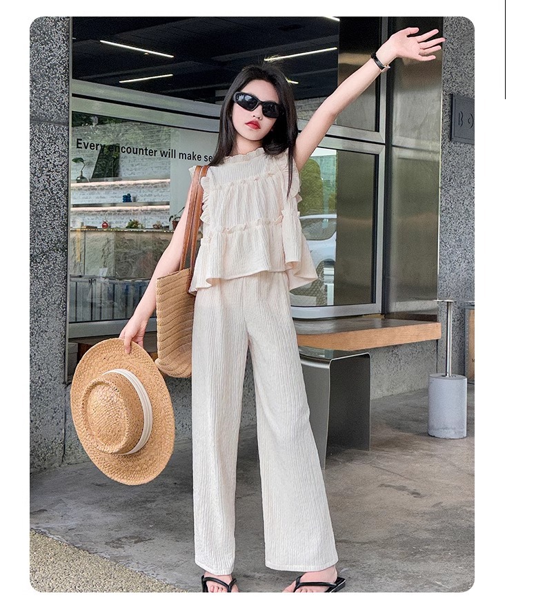 Completo bimba top senza maniche e pantaloni gamba larga_voghion.com