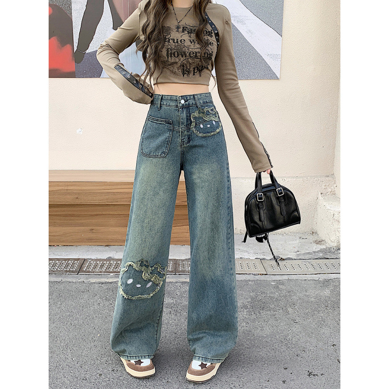 2025春装新款胖mm大码女设计感做旧贴卡通补绣花牛仔阔腿裤