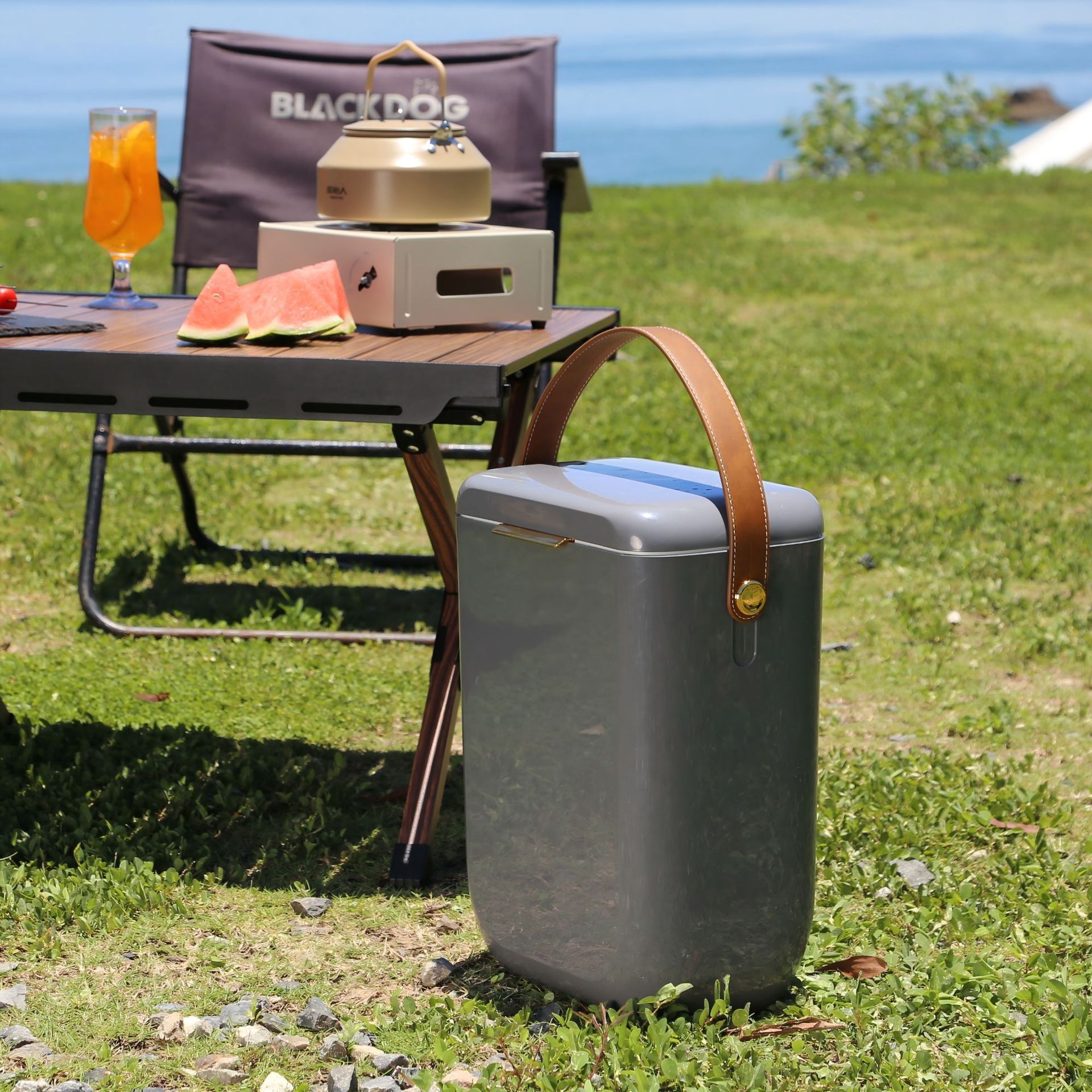 Incubadora transfronteriza refrigeración de grado alimenticio material PU con mango creativo avanzado multiespecificación barril de vino OEM personalizado