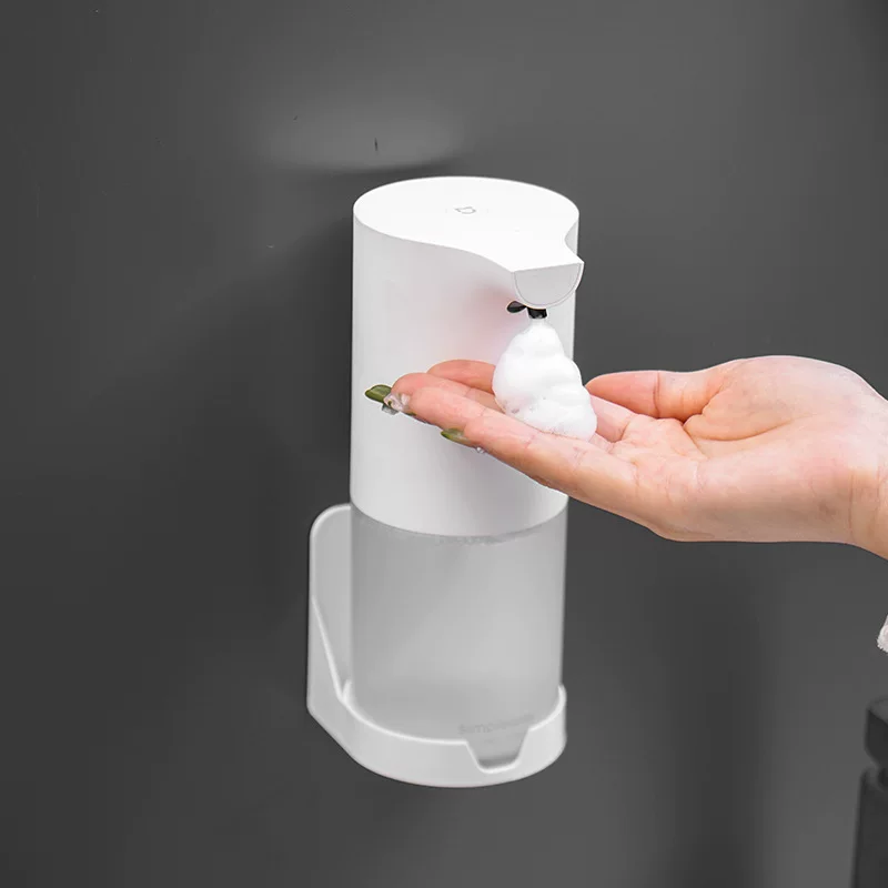 Система хранения труб Meijiayuan Hygienic Home Tubing Storage System - белый настенный держатель для пенок, размеры 7.5×7.5×1.6 см
