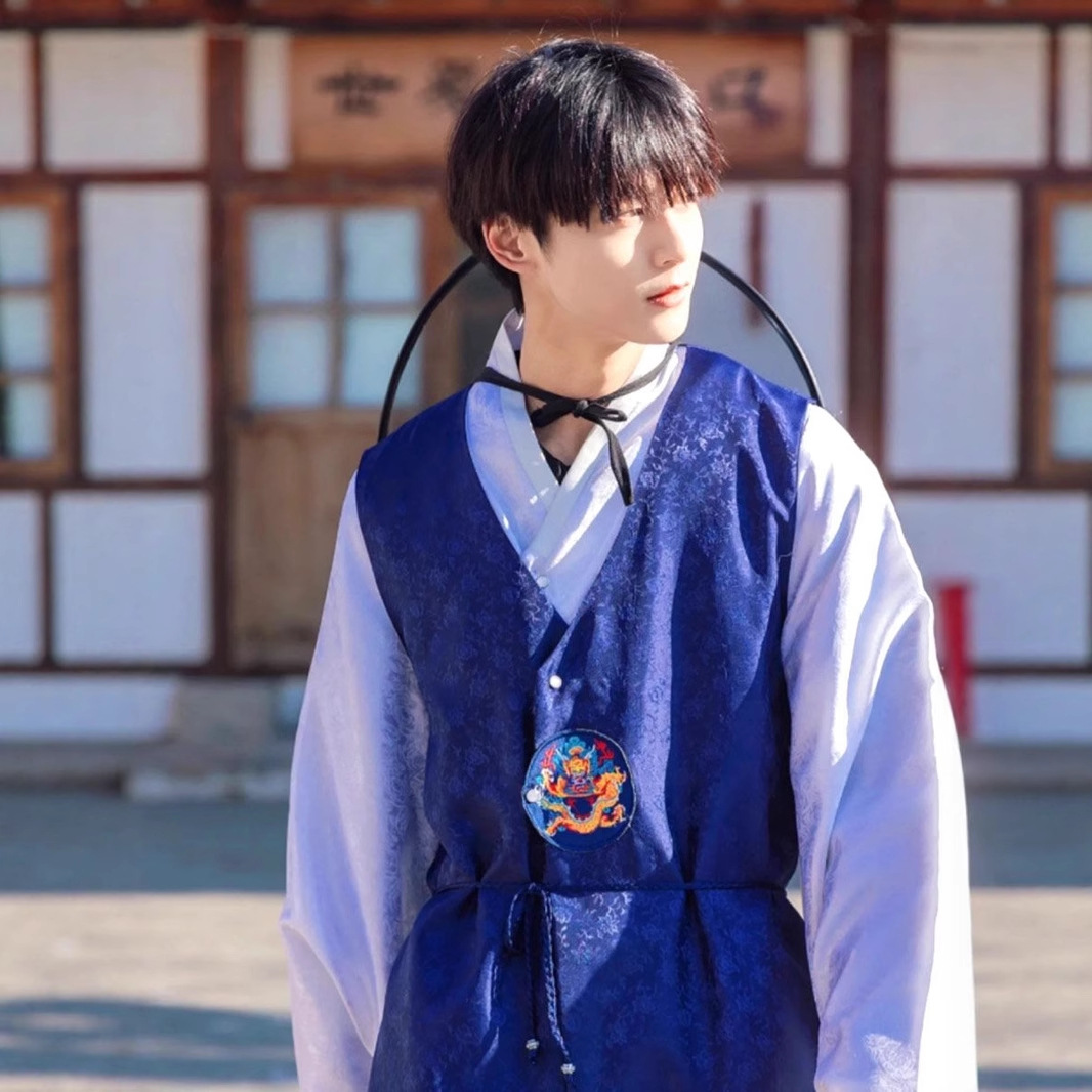 男士气质朝鲜服族长袍马褂宫廷韩服旅拍影楼摄影写真服舞台表演服