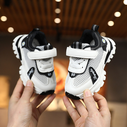 Boys' Breathable Mesh Sports Shoes  Summer New Girls' Ultra-Light Anti-Slip Running Shoes Casual Children's Single Shoes