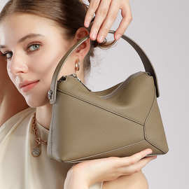 头层牛皮高端天花板25新款几何包mini真皮枕头包单肩斜挎手提女包