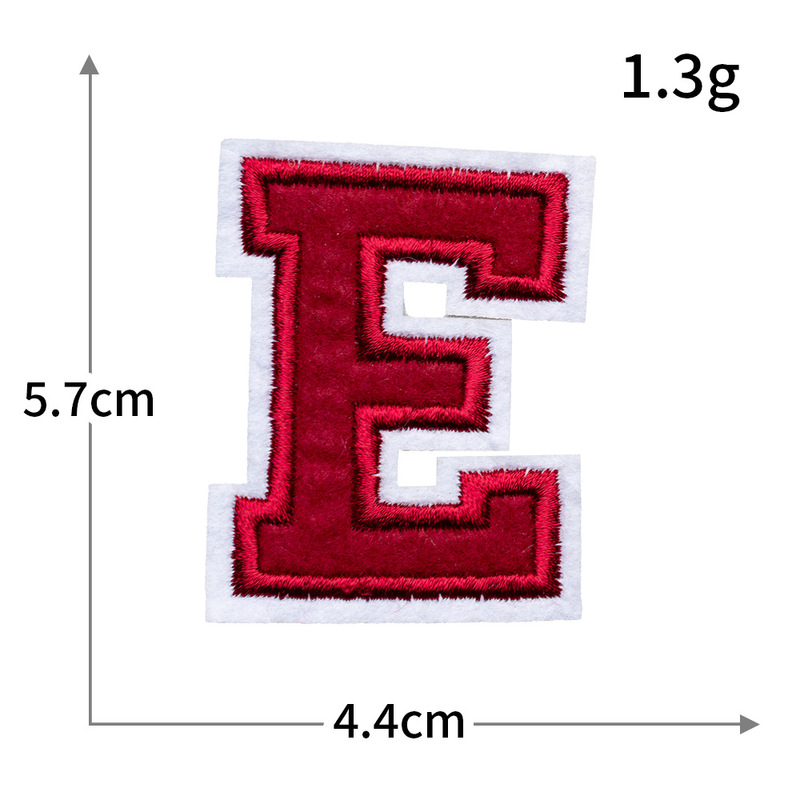 クロスボーダーの赤い白い縁の26の英語のアルファベットのコンピュータの刺繍の布はゴムを貼って服の装飾の布を貼ります。|undefined