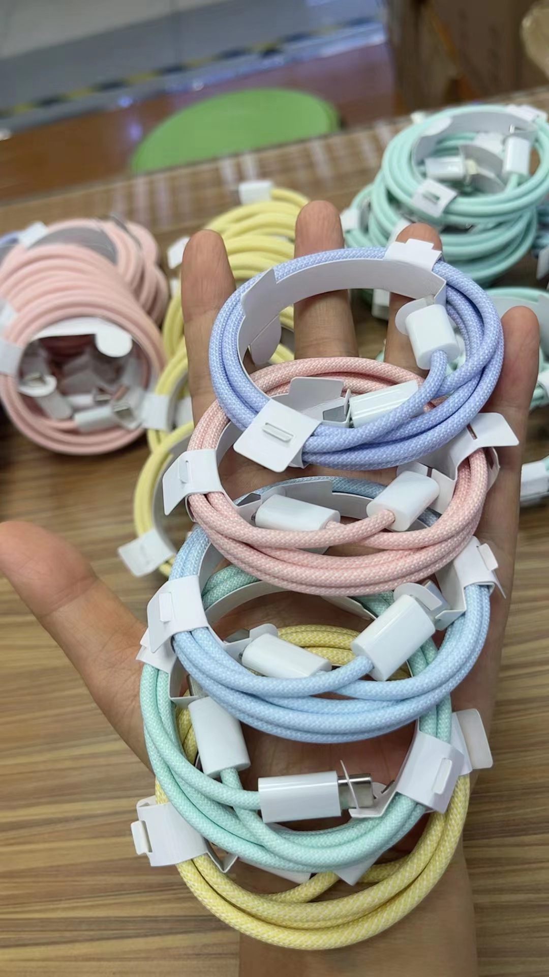 Cavo di ricarica in tessuto colorato Macaron per dati veloci a doppio tipo serie I15_voghion.com