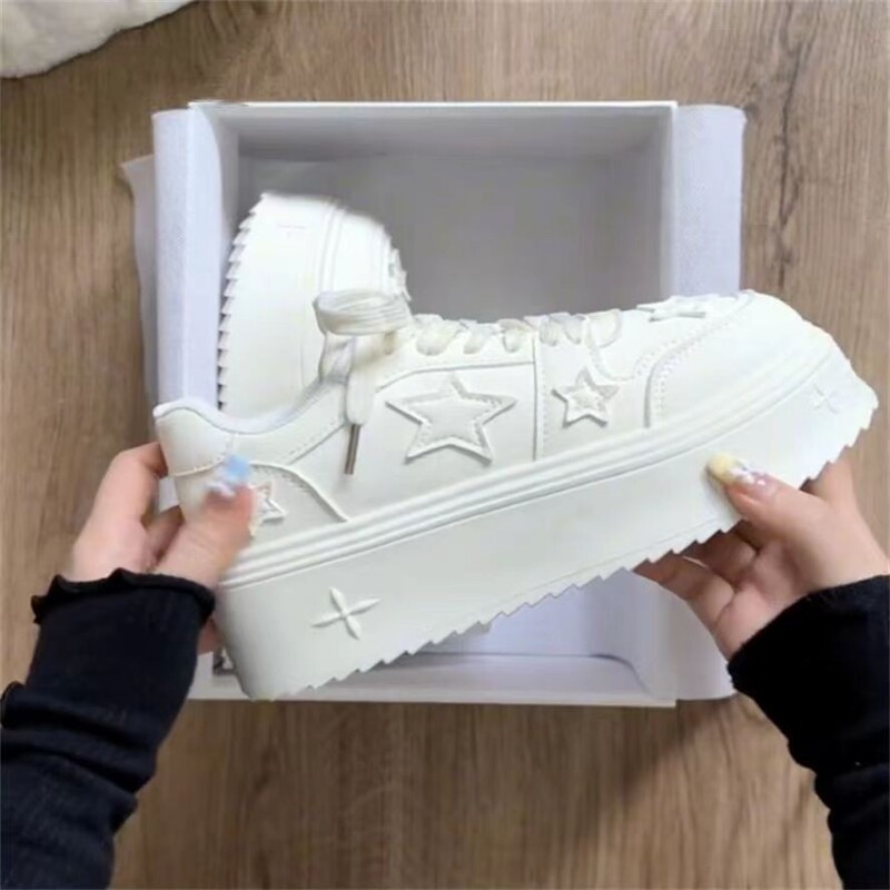2025 New Dopamine Star White Shoes Internet Celebrity Platform Sole Breathable Shoes Women's Spring Soft Sole Versatile Shoes