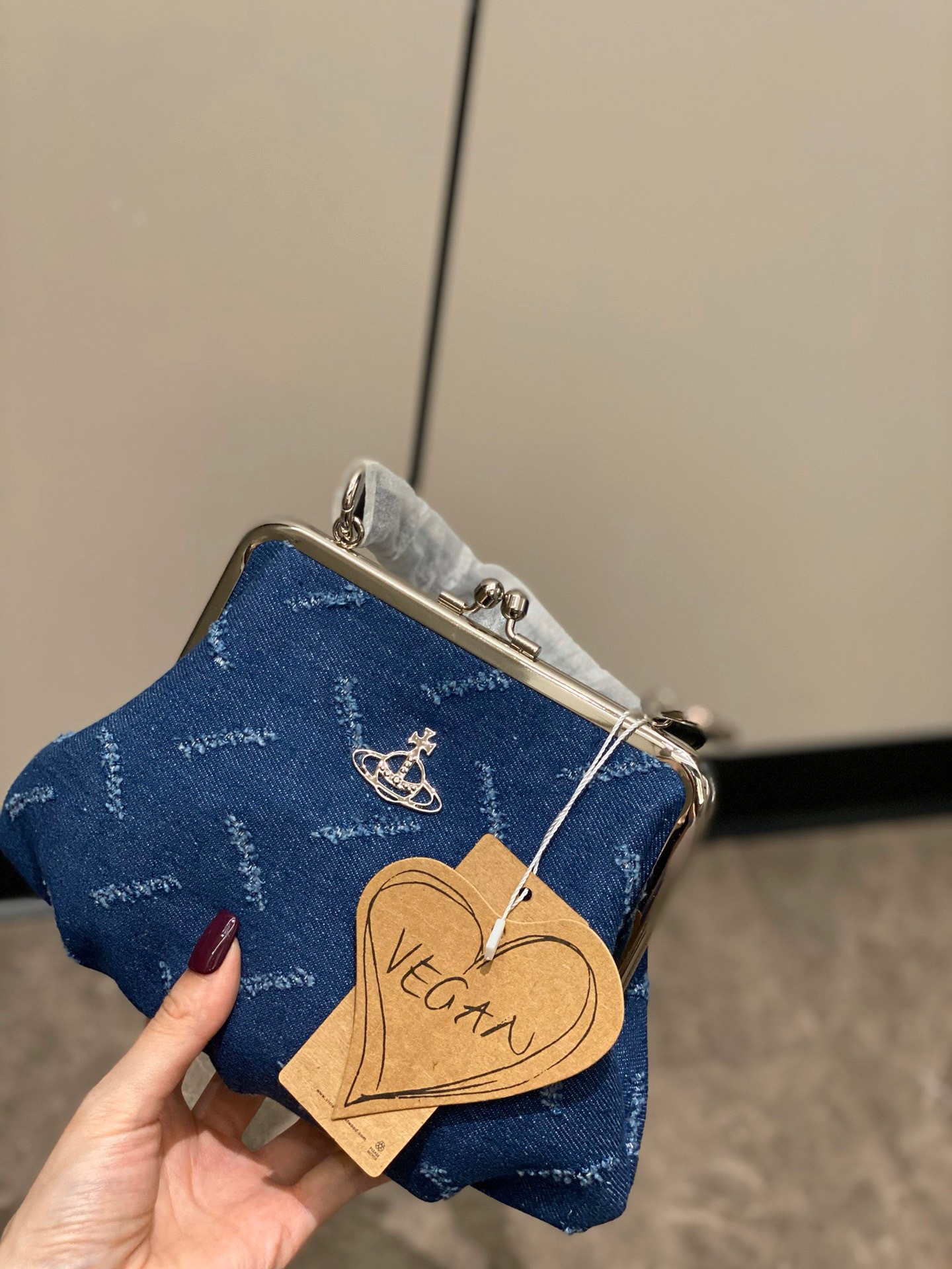 Niche Vivienne Westwood Saturn Vintage Motorcycle Tote Bag, Wanderer Bowling Bag, Crocodile Embossed Underarm Chain Crossbody Bag - Thumbnail 8