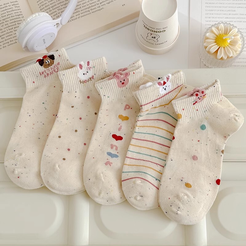 Factory point yarn bunny socks women's spring and summer socks cute cartoon spring and autumn short tube shallow mouth new boat socks ins tide Factory point yarn bunny socks women's spring and summer socks cute cartoon spring and autumn short tube shallow mouth new boat socks ins tide