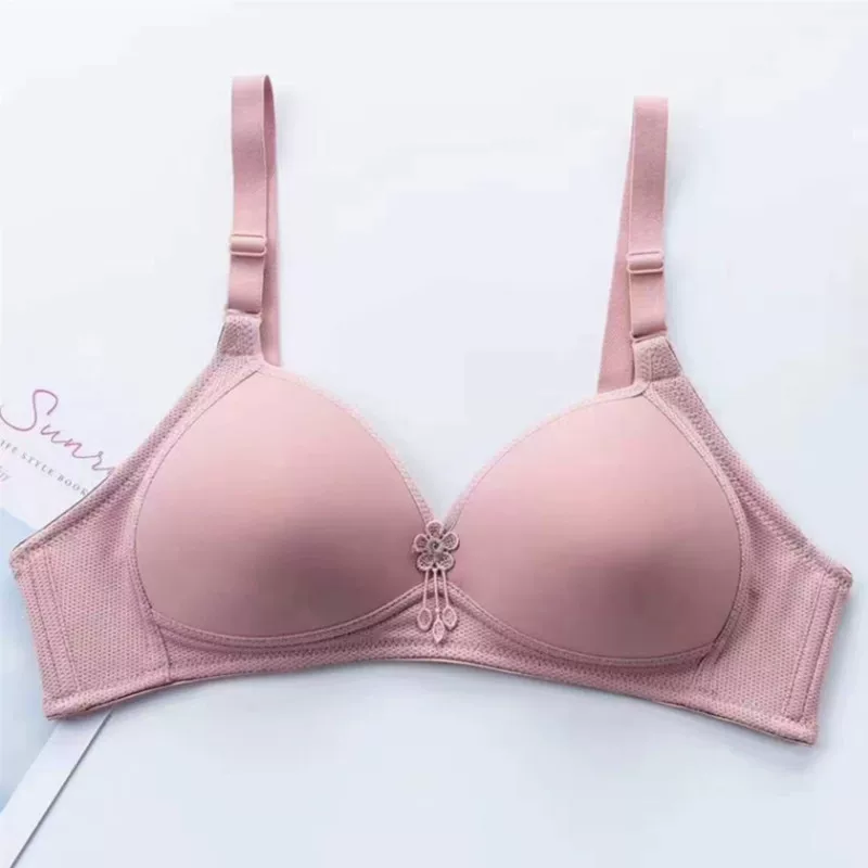 Breathable wireless bra, for middle age
