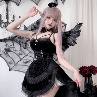 �W�����ڸ����L�f�}�����˷��b��ɫ�B��ȹ���ݷ�Ů������Ѫ������