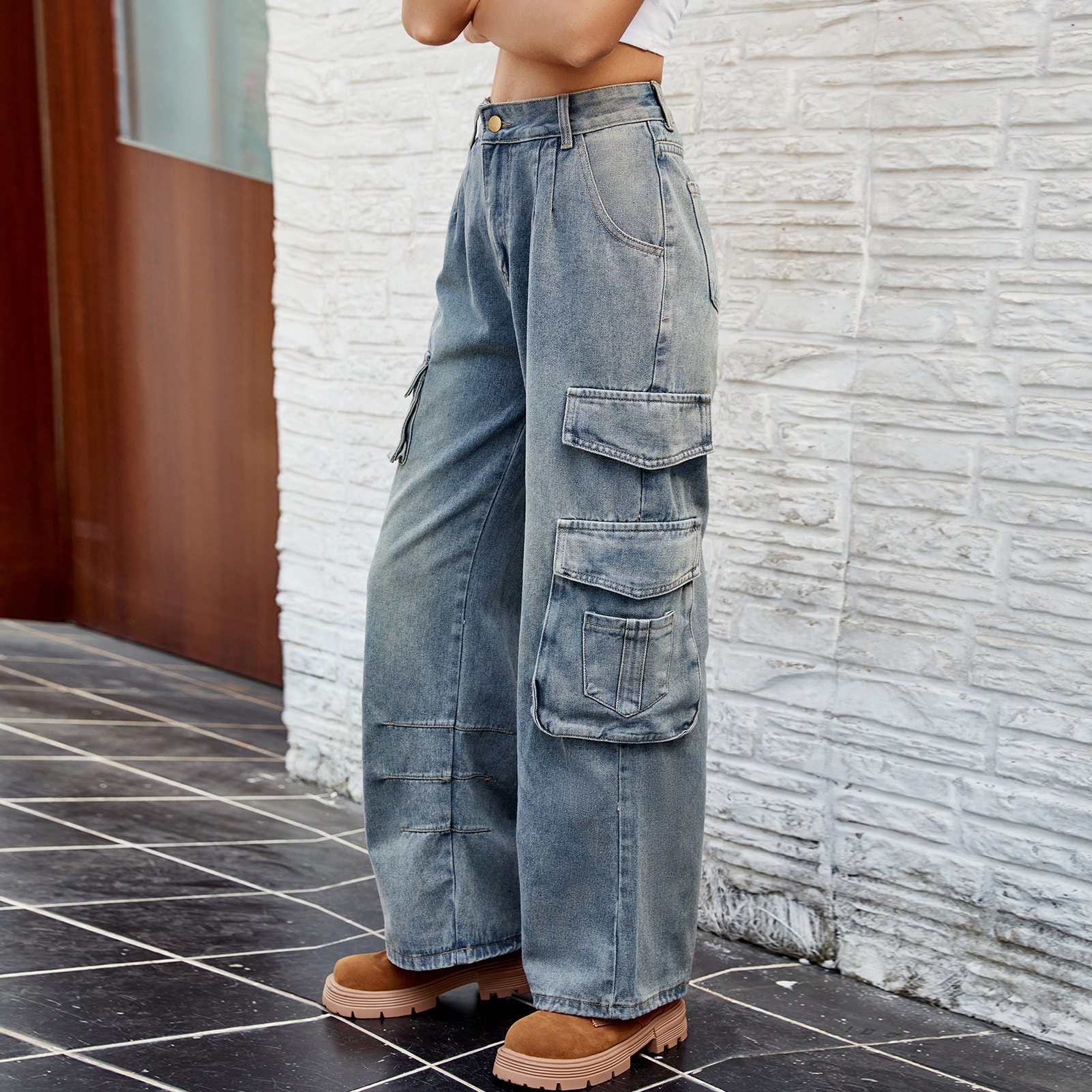 Women's Holiday Daily Streetwear Solid Color Full Length Distressed Cargo Pants Jeans display picture 4