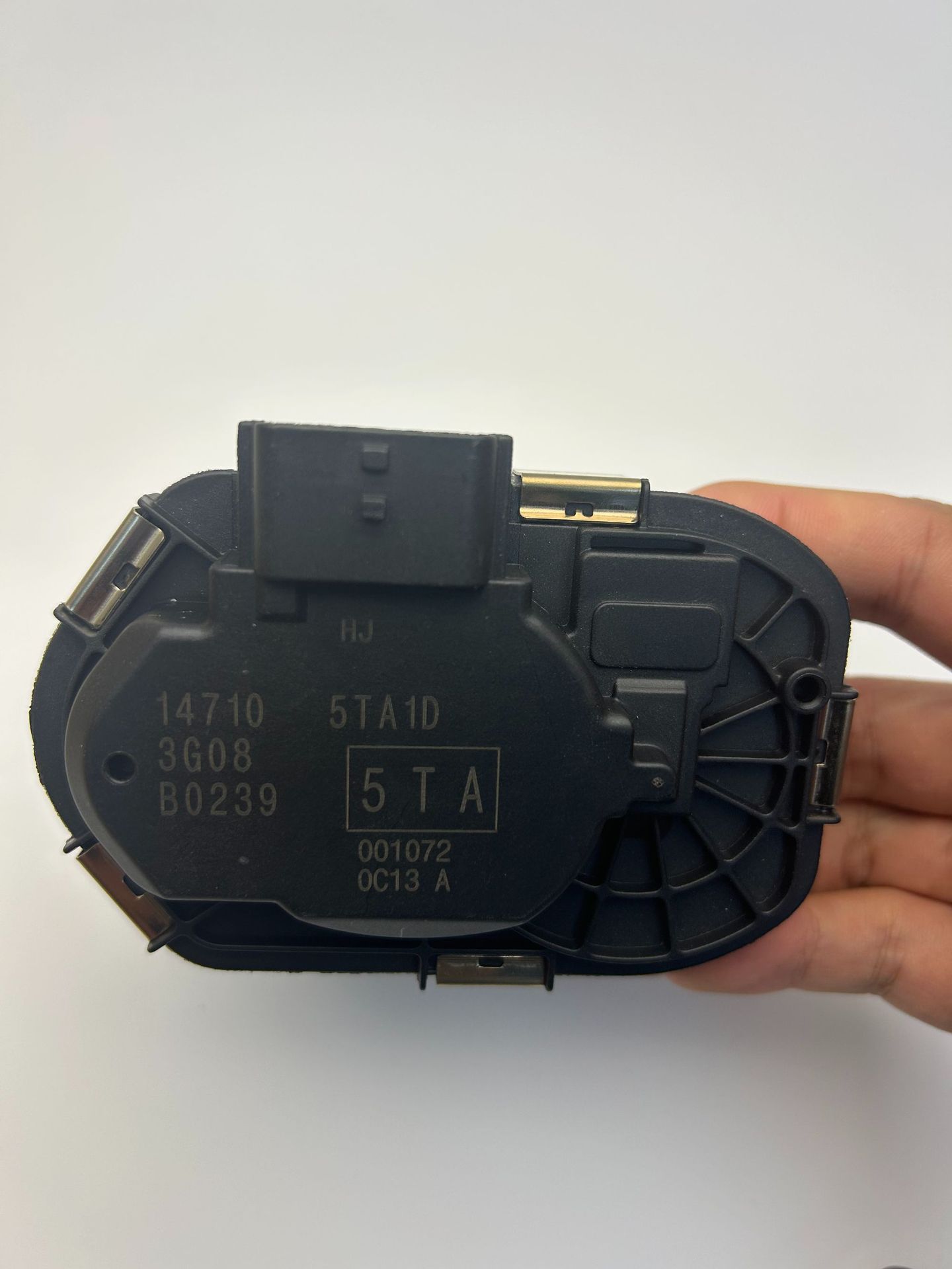 14710-6Ca0B 14710-5Ta0B Is Suitable for the New X-Trail T32 Teana Altima L34 Egr Valve