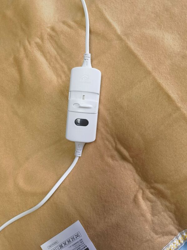 ヨーロッパ規格の普通のプリントのシングル電気毛布150cmx 80cmの丸い電気の敷き布団はアマゾンを輸出します。|undefined