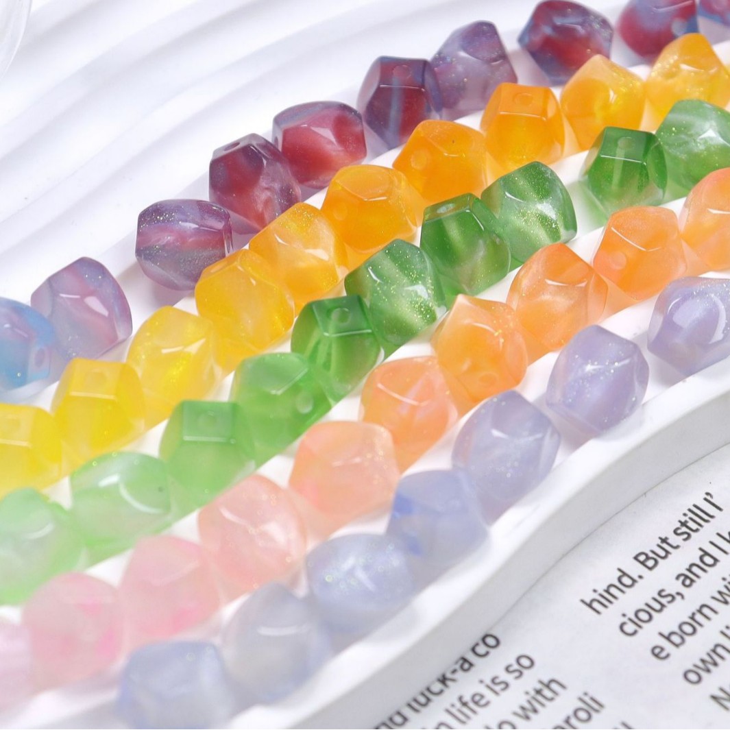 变色珠子八角异形珠树脂珠子手工diy串珠散珠手机链车挂饰品配件