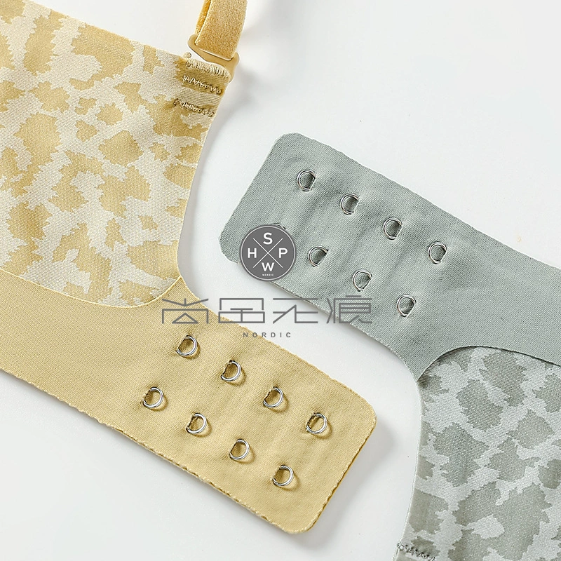 Sexy underwear, беспроводной бюстгальтер, тонкие бретели, V-образный вырез, красивая спина