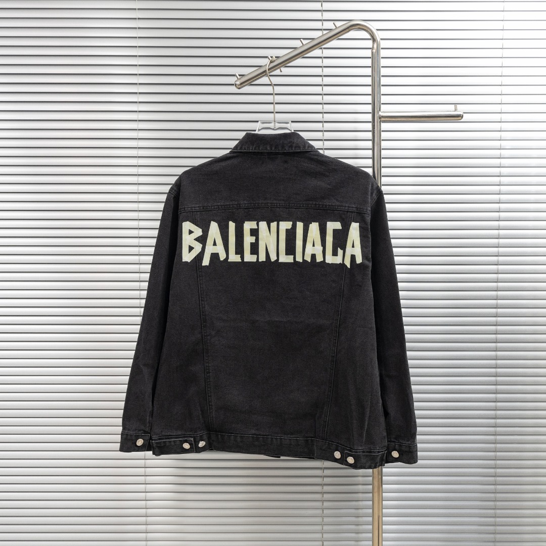 跨境巴黎B家秋冬新款 刺绣胶带印花牛仔夹克外套男女款一件代发批