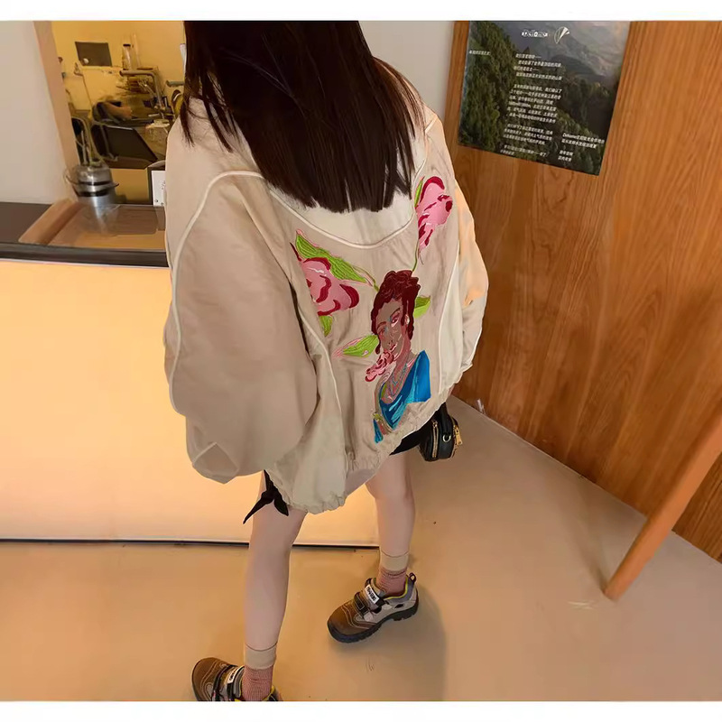 [in stock] Chapter/top Love!! Private American New Line Figure Embroidered Outdoor Jacket