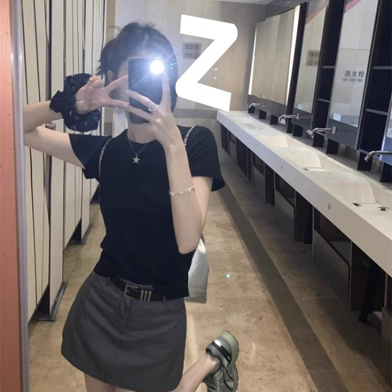 Crewneck Shoulder Short-sleeved T-shirt Women's Summer New Simple High-end Sense Spice Girls Slim-fit Slim-fit All-match Short Top Crewneck Shoulder Short-sleeved T-shirt Women's Summer New Simple High-end Sense Spice Girls Slim-fit Slim-fit All-match Short Top