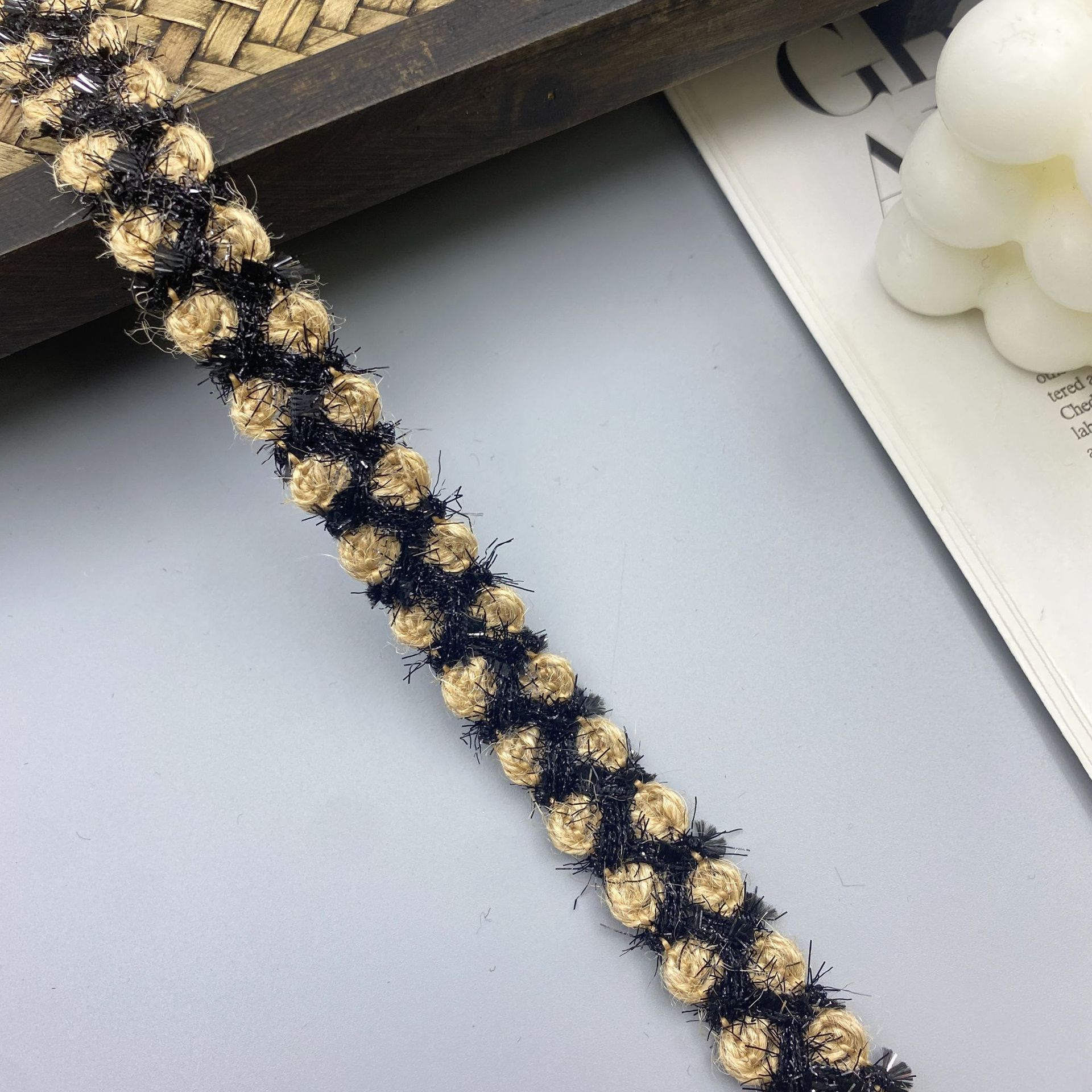 Otoño e invierno nuevo estilo fragancia pequeña cáñamo algodón encaje tejido bricolaje ropa adecuada puños falda accesorios de sombrero