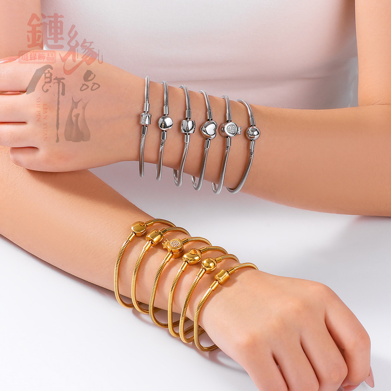 New Pan Style Stainless Steel Round Snake Bone Bracelet Niche Simple Titanium Steel Soft Snake Bracelet Personalized Jewelry