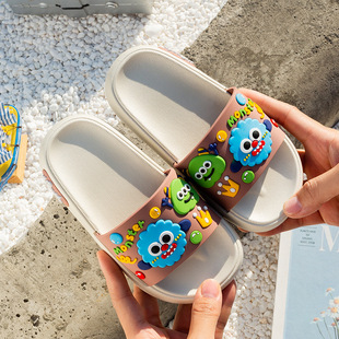 New Cartoon Coal Ball Children's Slippers Boys' and Children's Home Comfortable Loops Cautable Outer Wear Thick Slippers