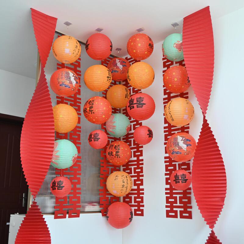 National Day antique lantern shopping mall shop activity scene layout folding lantern hanging string column decoration props