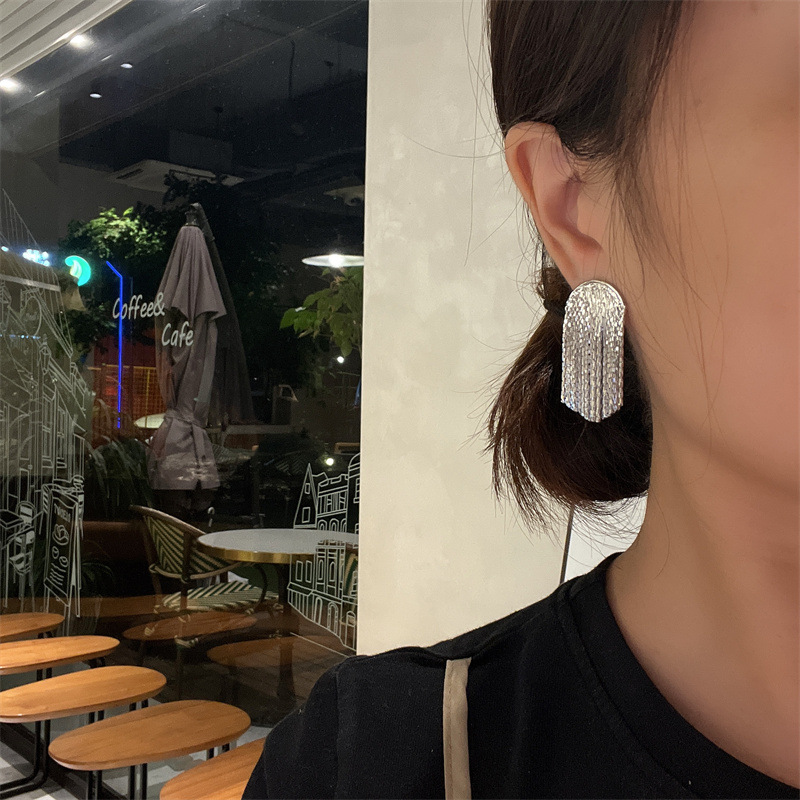 16g Weight Ear Studs Classification 1 Pair Quantity Daily Occasion Copper Material Leaf Pattern Women'S Gender Plating Design Fashion Style 1 Pair Fashion Leaf Plating Copper Ear Studs 4