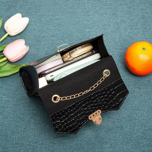 包包新款潮鳄鱼纹手提包简约少女小方包夏天流行单肩斜挎代发