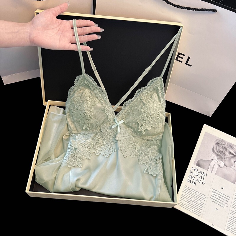 Ice Silk Sleeveless Pajamas for Women in Summer with Breast Pads, Sexy Lace Edges, High-End Petite Suspender Nightgowns, Home Clothes