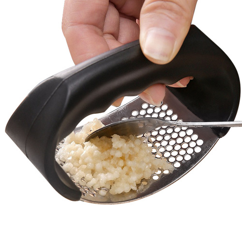 Stainless Steel Garlic Press, Manual Ring-Shaped Garlic Mincer, Household Garlic Grater & Crusher, Garlic Paste Squeezer, Kitchen Tool