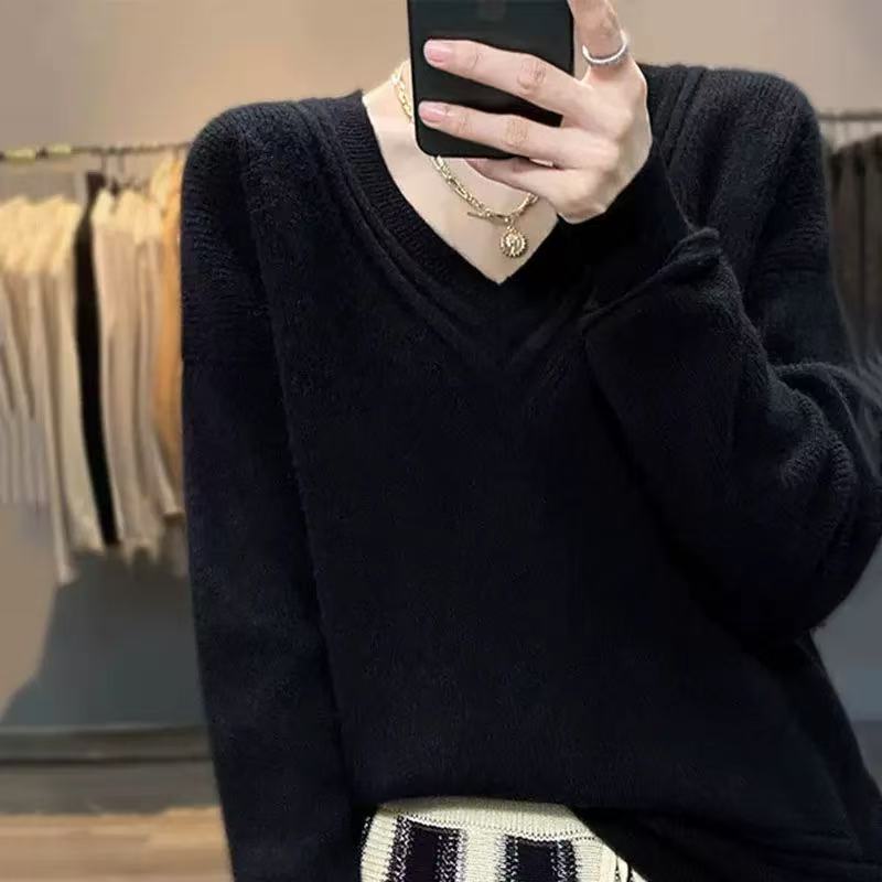 2025 otoño y invierno nuevo suéter de punto de cuello V suelto y perezoso para mujeres de color sólido con camiseta de fondo grande de aire extranjero gruesa