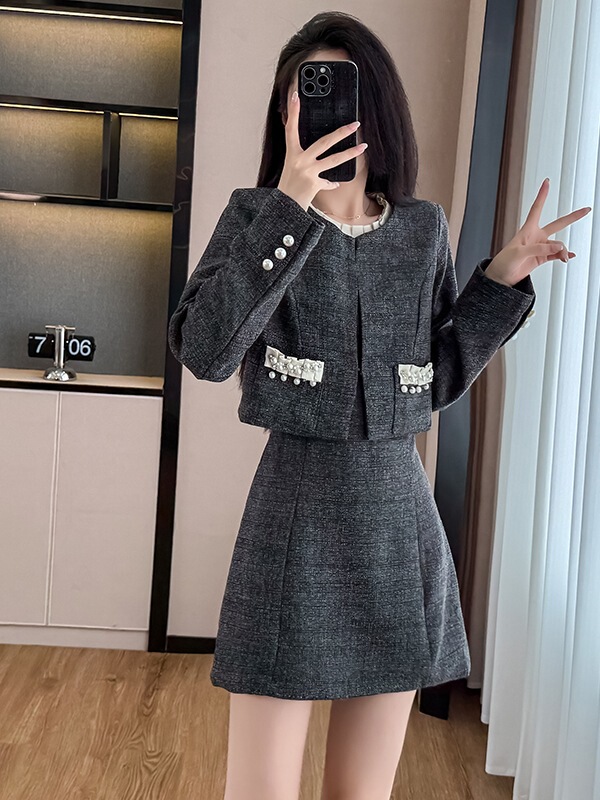 实拍:秋新款富家千金感小香风套装西装外套背心连衣裙|undefined