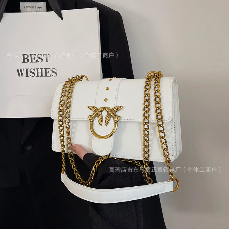 One-Shoulder Bag, Trend Universal Design, Chain Strap, Gold-Tone Hardware, Multi-Color