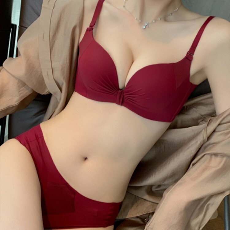 Original Red Intimates Female Wedding Bride Push up Small Breasts Thickeneded Thin Section No Steel Ring Animal Year Bra Set Original Red Intimates Female Wedding Bride Push up Small Breasts Thickeneded Thin Section No Steel Ring Animal Year Bra Set