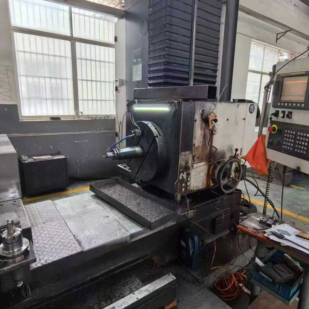 出售二手汉川TK611C-1数控卧式镗床镗轴轴向行程:550mm