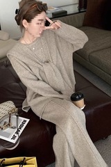 大码女装时尚针织套装女秋冬新款宽松慵懒风披肩阔腿裤三件套百搭