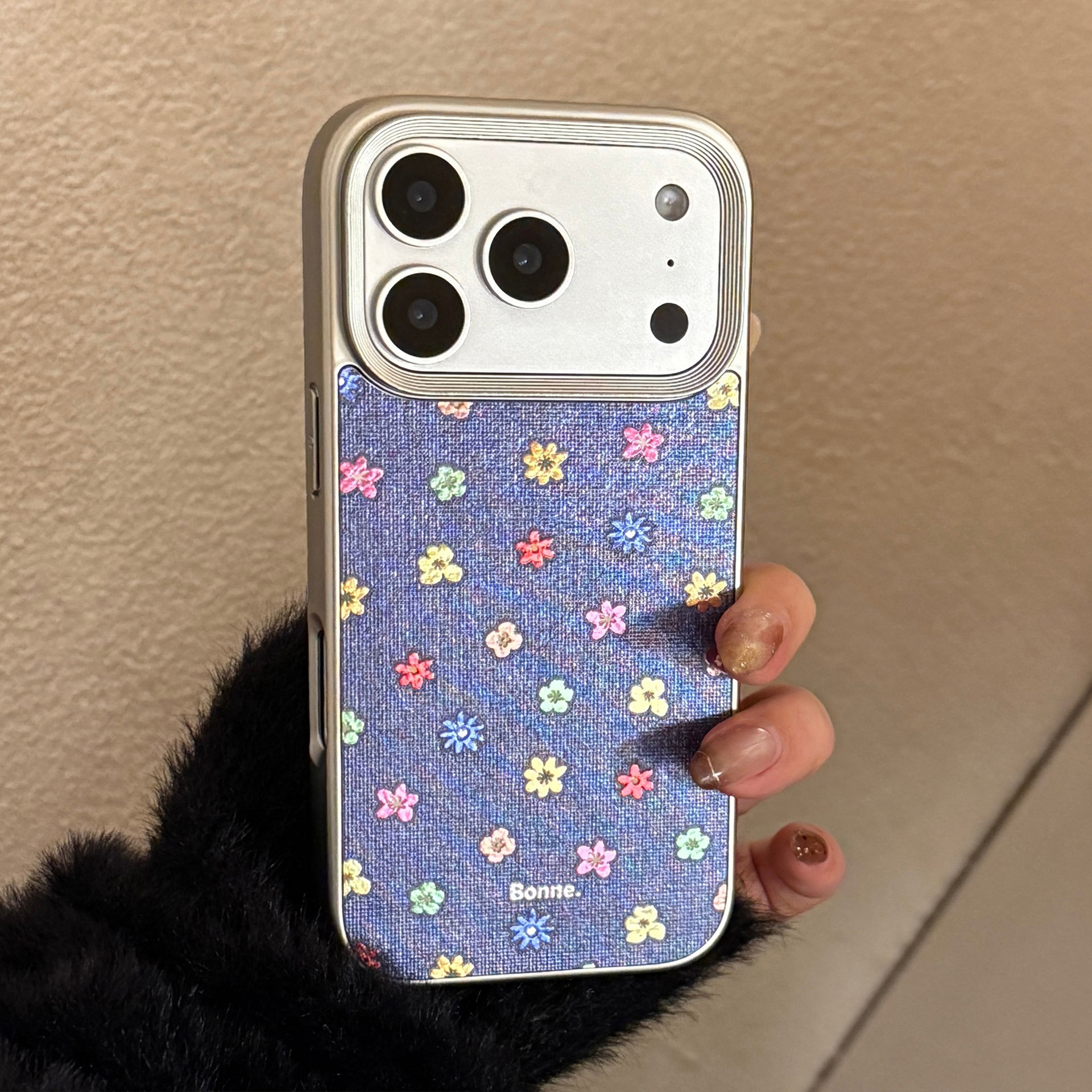 Coque de protection en cuir à motifs fleurs pour iphone_voghion.com